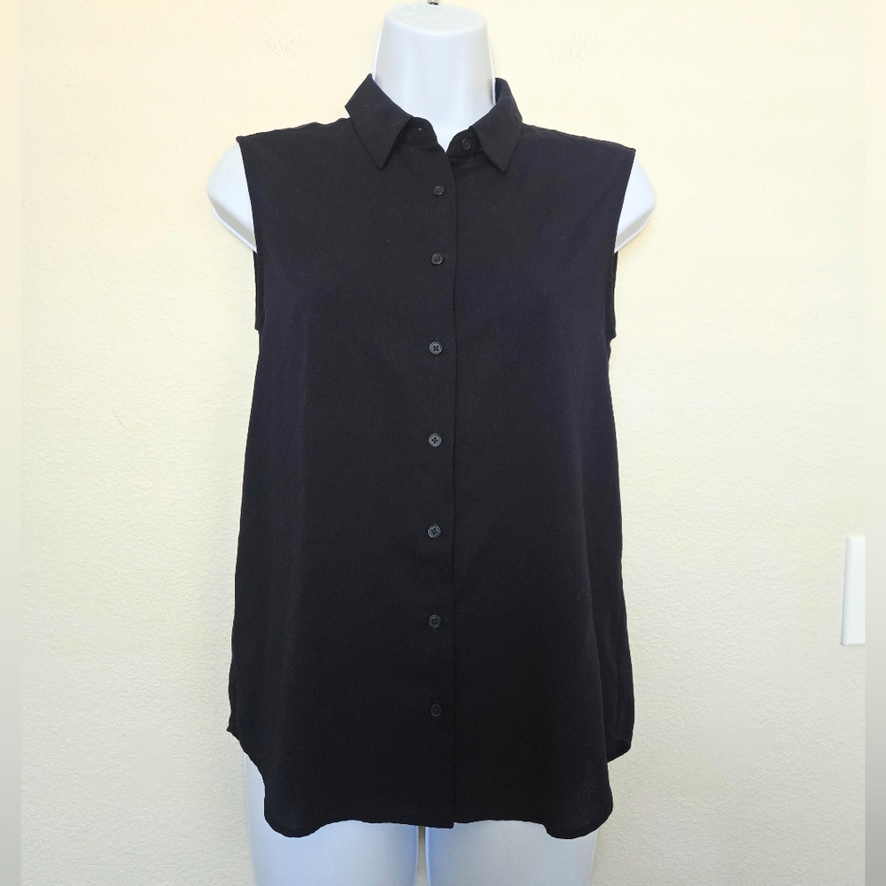 Uniqlo Blue Sleeveless Button Down Shirt Size XS